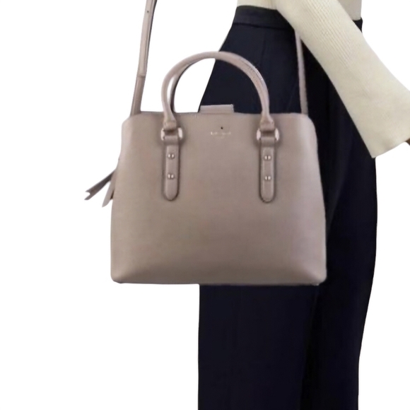 KATE SPADE LARCHMONT AVENUE EVANGELIE BAG - Picture 1 of 15